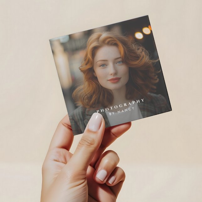 Modern minimal enkel fotografi fyrkantigt visitkort (Skapare uppladdad)