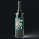 Modern minimal enkel grönt rosa jul vinflaska etikett<br><div class="desc">Budgeterad Modern,  minimal traditionell vintage,  grafisk typografi grönt och rosa god jul helgdag tack vare märkrn. En del av en fet roligt helgdag-samling.</div>