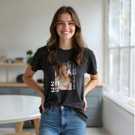 Modern Minimal Grad Typography Class of 2022 Photo T Shirt