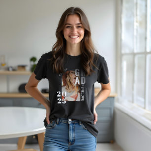 Modern Minimal Grad Typography Class of 2022 Photo T Shirt