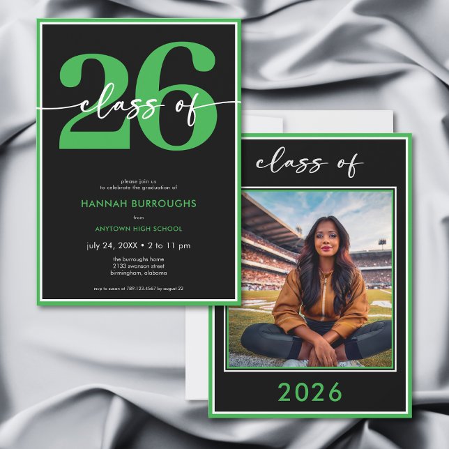 Modern Minimal Grön Script Examenfest Inbjudningar (Modern Minimal Green Script Graduation Party Invitation)