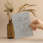 Modern minimal kalligrafi Grått Bröllop Spara Datumet<br><div class="desc">Meddela de bra nyheterna i stil med den här eleganten spara datumkortet med elegantens kalligrafi. Den omvända sidan har mer utrymme för ytterligare information som du kan vilja ge dina gäster.</div>