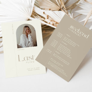 Modern minimal "Last Fling" Bachelorette Photo Inbjudningar