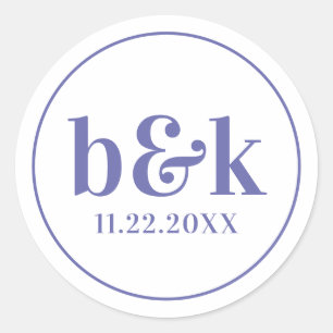 Modern Minimal monogram Initialer Lila Bröllop Runt Klistermärke