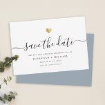 Modern minimal skript Guld Vow Renewal Dusty Blue Spara Datumet<br><div class="desc">Den här eleganten Spara datumkortet för din vow-förnyelse fungerar enkelt. Modern typografi,  underbar kalligrafi och accentuerad av ett känsligt hjärta (tryckt) guld. På baksidan finns utrymme för andra detaljer,  t.ex. en URL för bröllop-plats. Det här är den dammiga blå versionen.</div>