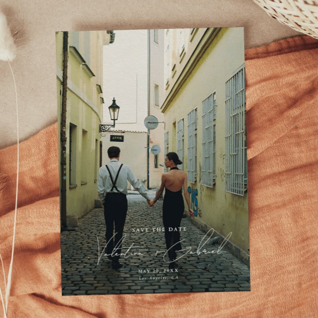 Modern Minimal Spara Datum Inbjudan (Skapare uppladdad)