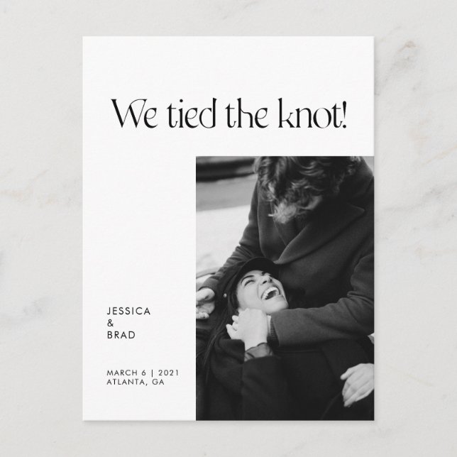 Modern minimal typografi Ny gifta Elopement Meddelande Vykort (Framsida)