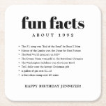 Modern minimala Roligtar - födelsedag Underlägg Papper Kvadrat<br><div class="desc">Den moderna minimala Roligten Facts Birthday Year Papper Underlägg en djärv kombination av typsnitt. Skriva alla roligtar från födelseåret,  för att fira din födelsedag i stil.</div>