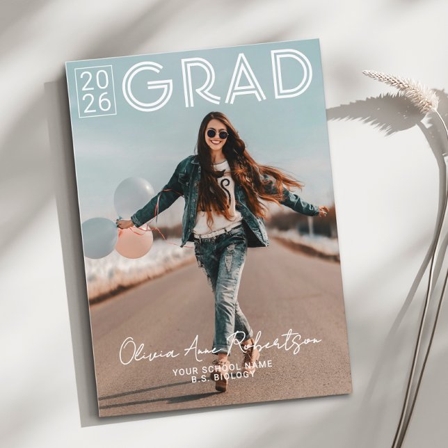 Modern Minimalist 2026 Grad College Graduation Meddelande (Skapare uppladdad)