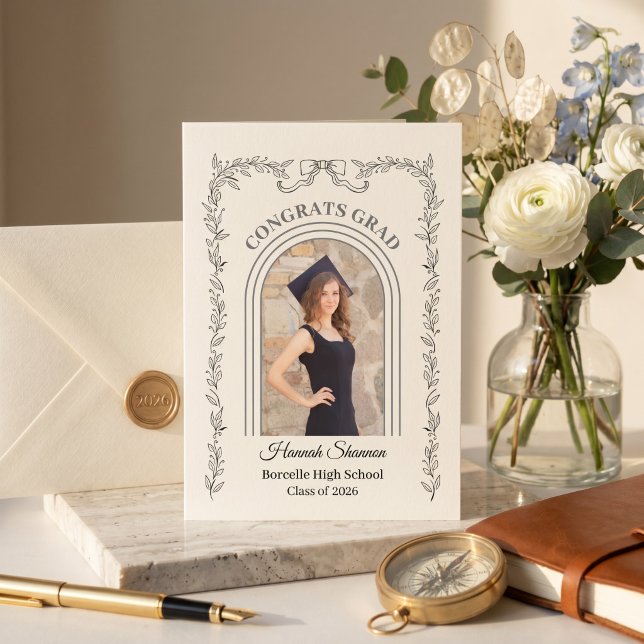 Modern minimalist båge foto Klass av 2026 Meddelande (Modern Minimalist Arch Photo Graduation Announcement Card 2026)