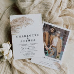 Modern minimalist Boho Pampas Grass Handflatan Brö Inbjudningar<br><div class="desc">Modern, minimalistisk Boho Pampas Grass Handflatan bröllopsinbjudning Rustic, men med en modern tvist, pampasgräs och en bröllopsinbjudan till handflatan löv, med en härlig vattenfärgsgräs och löv arrangemang. Den här designen innehåller även parets foto och ytterligare information på baksidan. Den här bohemiska pampasens bröllopsinbjudan är perfekt för ett par som tittar...</div>