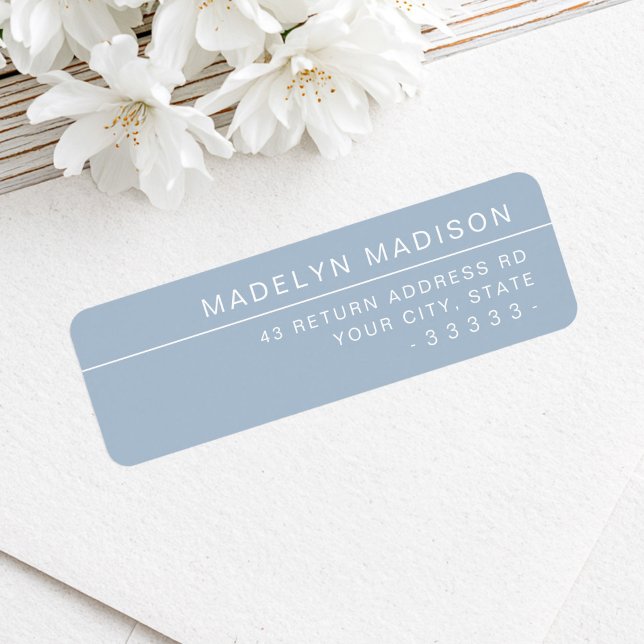 Modern minimalist dammig blå returadress etikett (Modern minimalist dusty blue return address label)