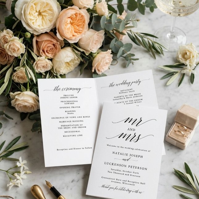 Modern Minimalist Folded Wedding Program (Skapare uppladdad)
