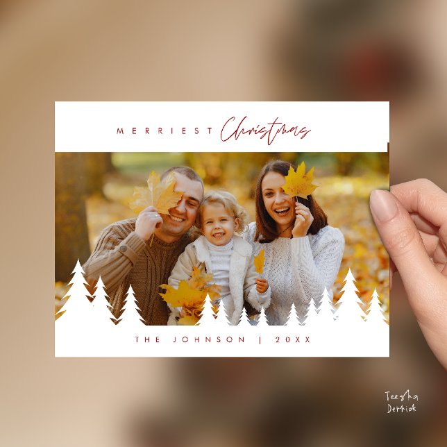 Modern Minimalist, Gladast Jul Familjefoto Vykort (Modern Minimalist, Merriest Christmas Family Photo Postcard, outdoor forest themed)