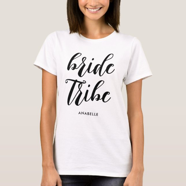 Modern minimalist möhippa Brud Tribe T Shirt (Framsida)