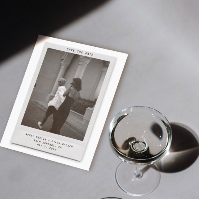 Modern Minimalist Polaroid Photo Save the Date Spara Datumet (Skapare uppladdad)