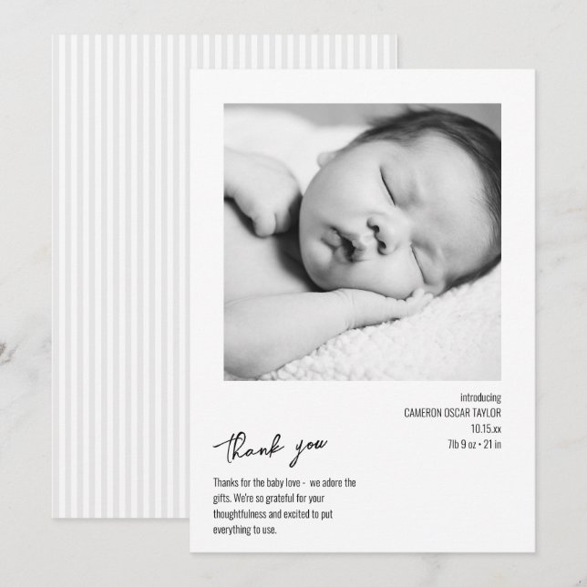 Modern minimalist randig baby-foto födelse ankomst tack kort (Fram/baksida)