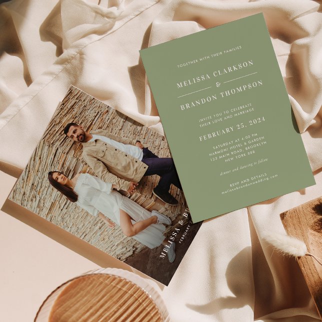 Modern Minimalist Real Sage Green Photo Wedding Inbjudningar (Skapare uppladdad)