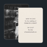 Modern minimalist svart elfenbensvit bröllopsfoto spara datumet<br><div class="desc">Modern minimalist svart elfenben bröllopsfotografi Spara datum</div>