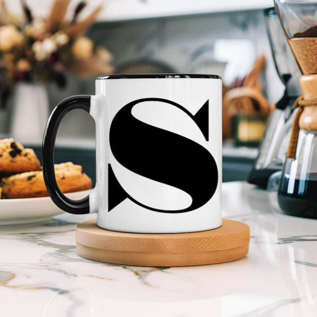 Modern minimalist svart-vit monogram initialboksta mugg (Skapare uppladdad)