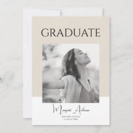 Modern Minimalist White and Brown Photo Graduation Meddelande