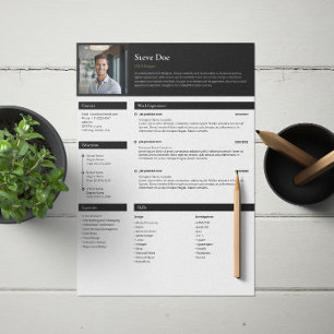Modern minimalistisk återupptagningsmall