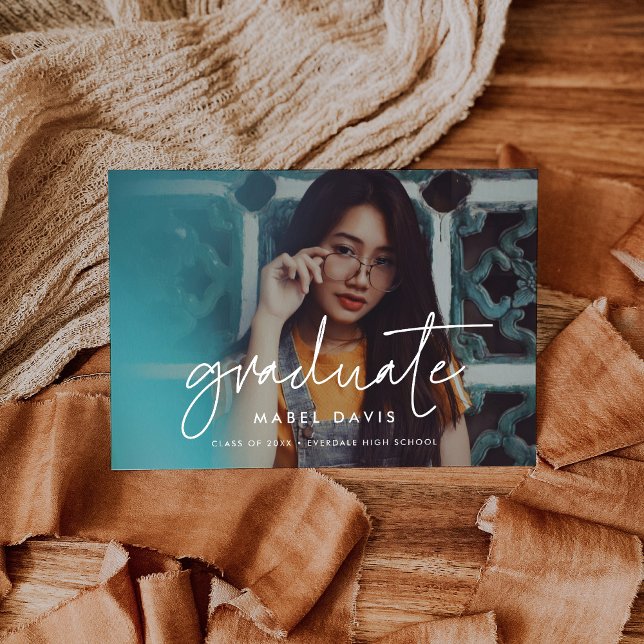 Modern minimalistisk bild av studenten meddelande (Skapare uppladdad)