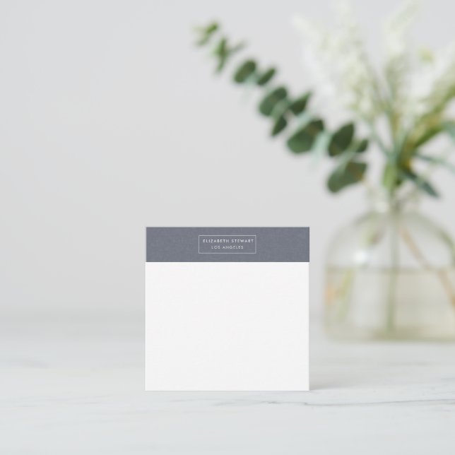 Modern minimalistisk blå linne och elfenben anteckningskort (Stående Fram)