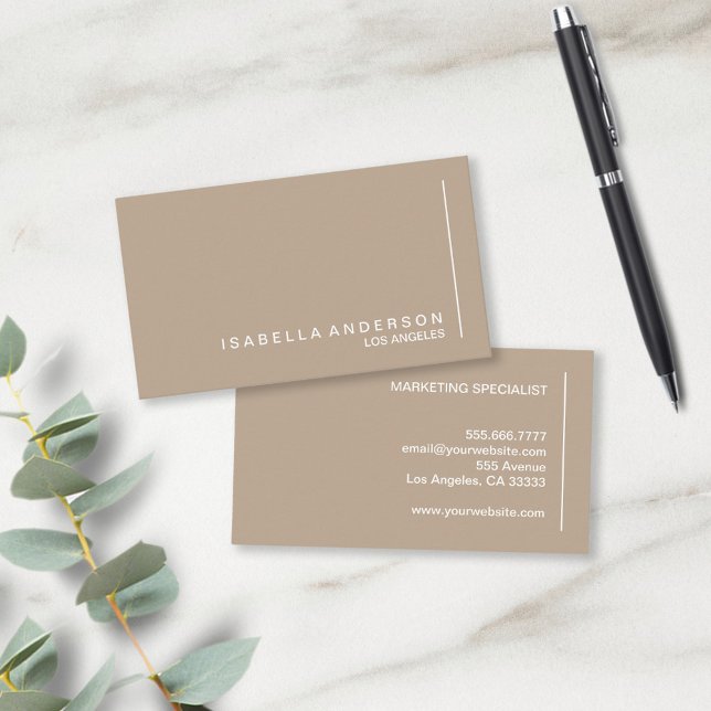Modern minimalistisk chic beige professionell visitkort (Skapare uppladdad)