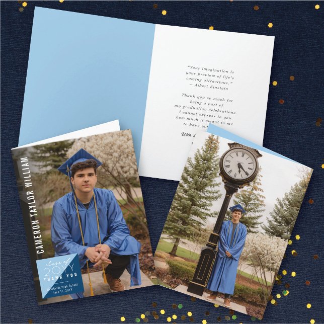 Modern minimalistisk delad kvadrat, foto Studenten Tack Kort (Modern Minimalist Blue Split Square Photo Graduation Thank You Card @ zazzle.com/color_therapy)