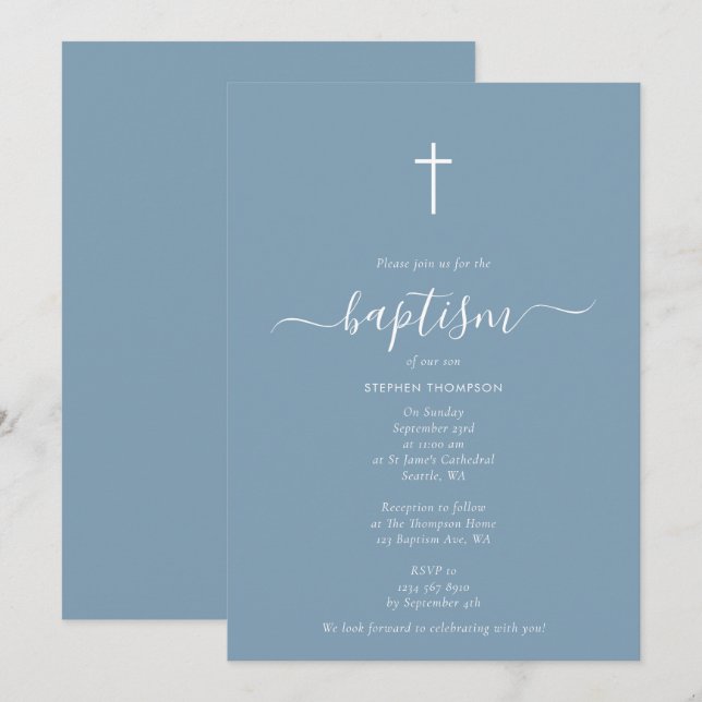 Modern minimalistisk Dusty Blue Christening Baptis Inbjudningar (Fram/baksida)