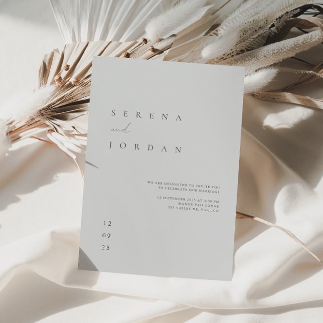 Modern minimalistisk Dusty Blue Wedding-inbjudan Inbjudningar (Skapare uppladdad)