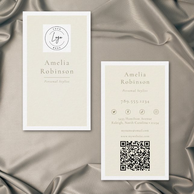 Modern Minimalistisk Elegant Elfenbensvit Professi Visitkort (Modern Minimal Elegant Ivory Cream Professional Logo QR Business Card)