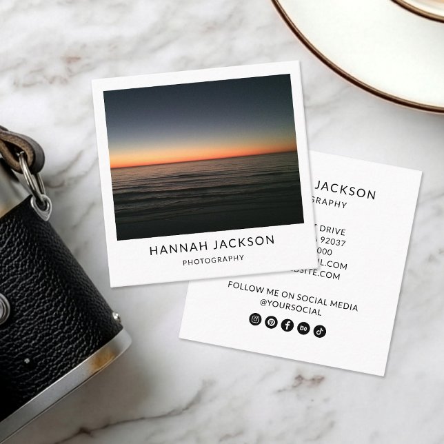 Modern Minimalistisk Fotograf för Sociala Medier  Fyrkantigt Visitkort (Skapare uppladdad)