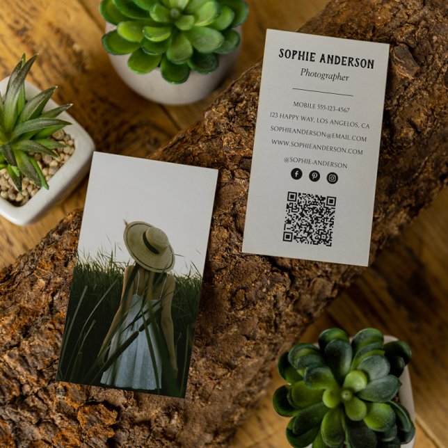 Modern minimalistisk fotograf foto med QR-kod Visitkort (Skapare uppladdad)
