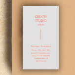 Modern minimalistisk Grått-Orange Visitkort<br><div class="desc">Modern,  minimalistisk affärskort grått/orange. Redigera det med ditt namn/dina data. Du kan anpassa teckensnittet/färg med mer.</div>