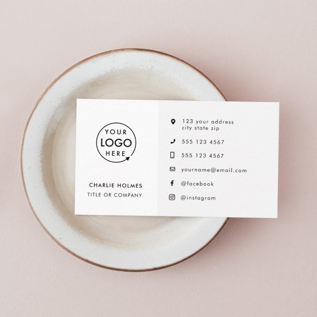 Modern Minimalistisk Logo Egen Ikon Sociala Medier Visitkort (A versatile white business card design perfect for any brand or professional)