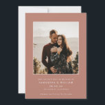 Modern minimalistisk mixmatchad foto spara datumet<br><div class="desc">Detta stilrena minimalistiska "Save the Date"-kort,  med sina rena vita sans-serif-teckensnitt tryckta mot en elegant gammalrosafärgad bakgrund,  är ett klassiskt sätt att tillkännage din stora dag. Skapa en komplett inbjudan genom att blanda och matcha kompletterande komponenter. Denna anpassningsbara design kan hjälpa dig att skapa minnen för livet.</div>