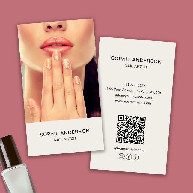 Modern minimalistisk Nail-artist Visitkort (Modern Minimalist Nail Artist Business Card)