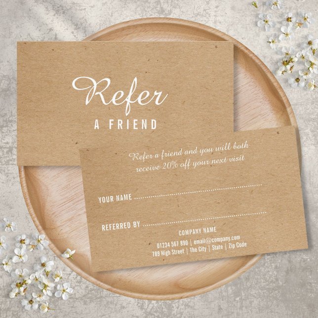 Modern Minimalistisk Professionell i Kraft Rabattkort (Modern Minimalist Kraft Professional Referral Card)