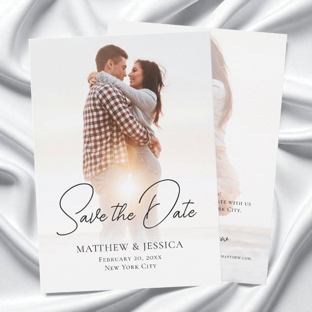 Modern minimalistisk skrift två foto Elegant bröll Spara Datumet (Modern Minimalist Script Two Photo Elegant Wedding Save The Date)