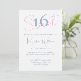 Modern Minimalistisk Söt 16 Blå Vit Födelsedag Inbjudningar