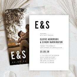 Modern minimalistisk stor, fetstialistisk monogram inbjudningar