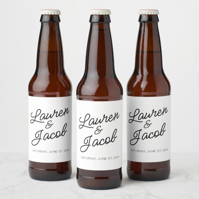 Modern minimalistisk svartvit Bröllop Ölflaska Etikett (Flaskor)