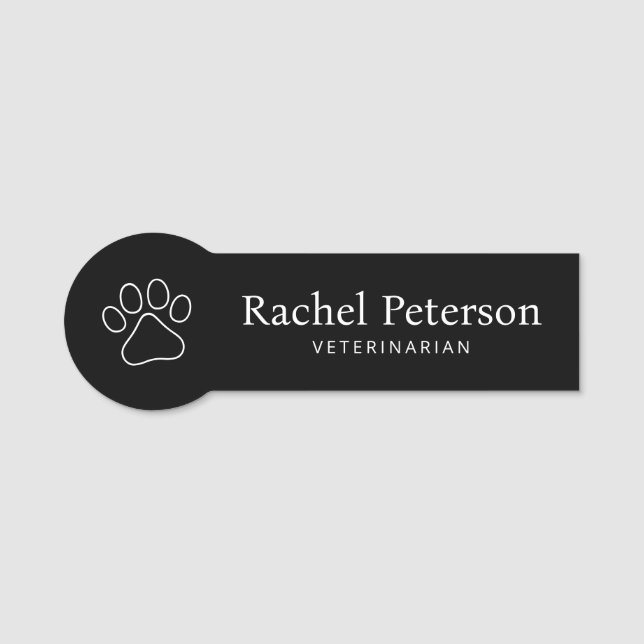Modern minimalistisk svartvit utskrift av veterinä namnbricka (Framsida)