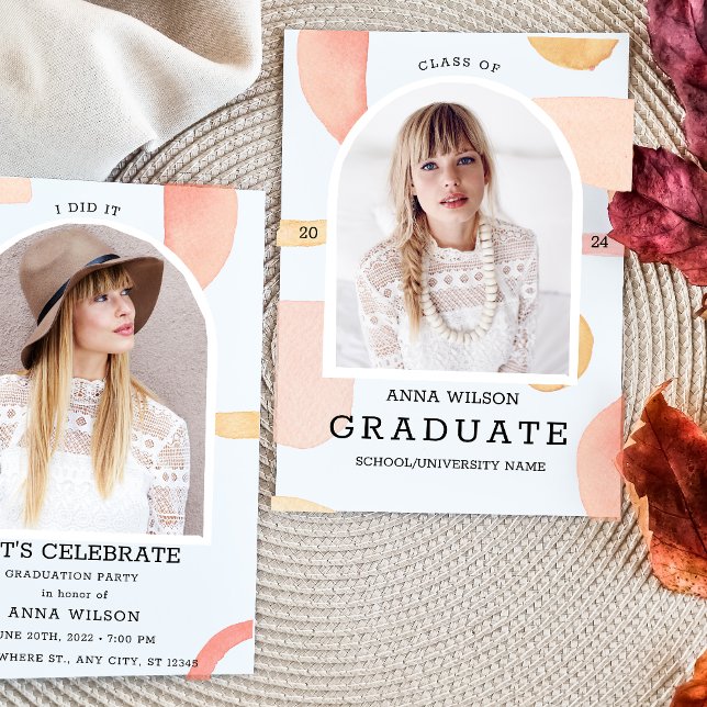 Modern minimalistisk vattenfärgsfoto Studenten Inbjudningar (Skapare uppladdad)