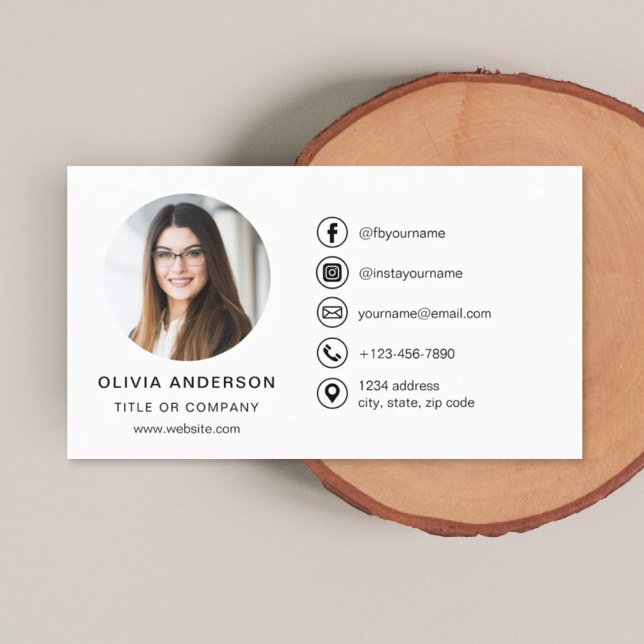 Modern, minimalistiskt foto med Social-medieikoner Visitkort (Skapare uppladdad)