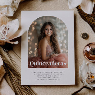 Modern minimalistiskt quinceañera Arched Photo Inbjudningar