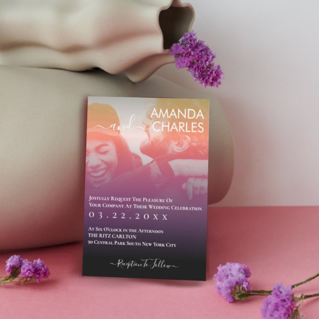 Modern minimibildkod QR Inbjudningar (Cool modern contemporary filtered photo wedding invitation )