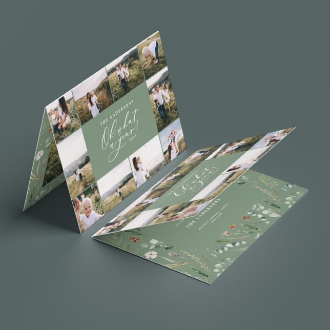 Modern minimifamilj med 11 gröntar i ny årsålder helgkort (Skapare uppladdad)